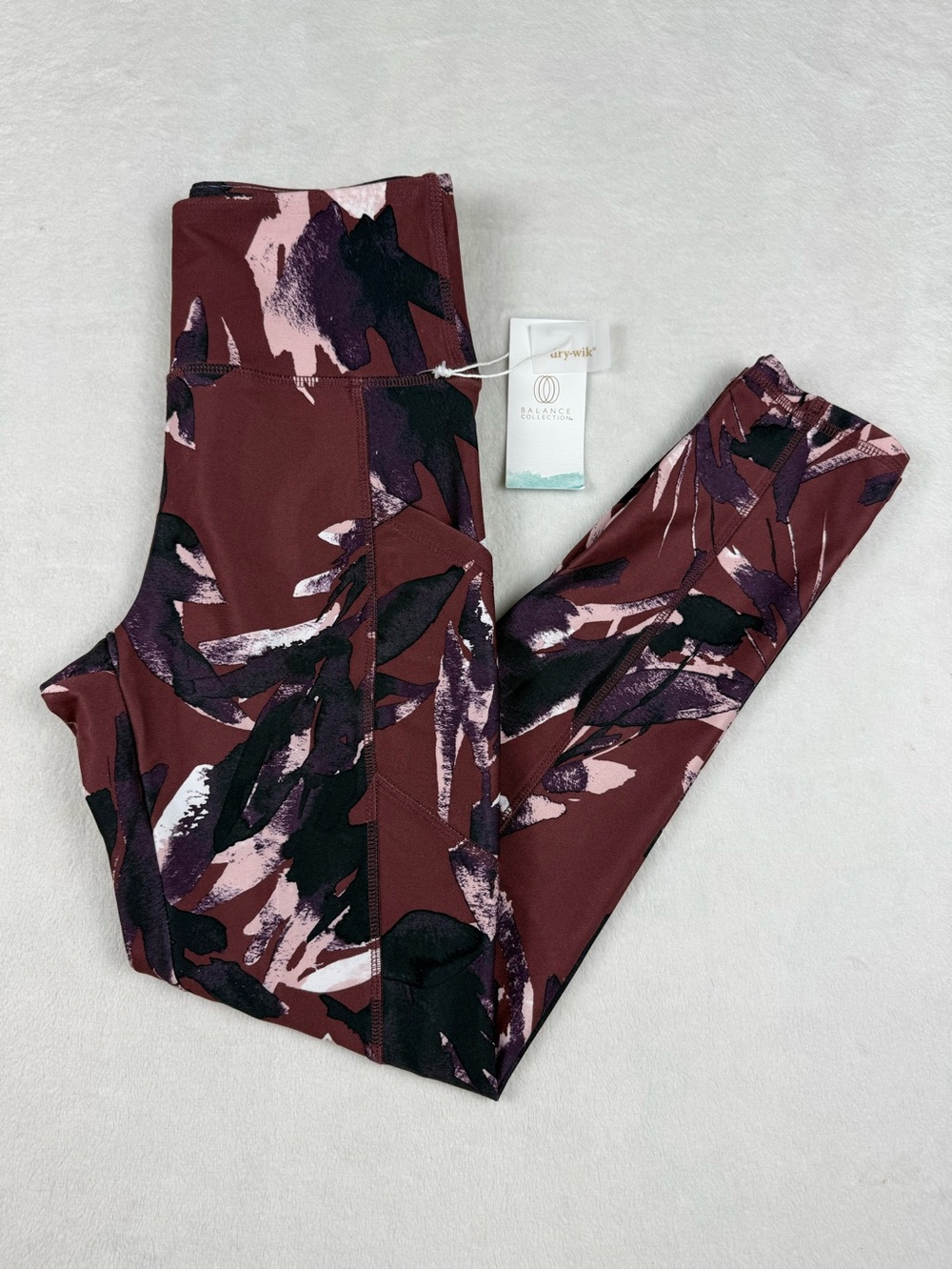 NWT Balance Collection Pocket Active Leggings Women’s Medium